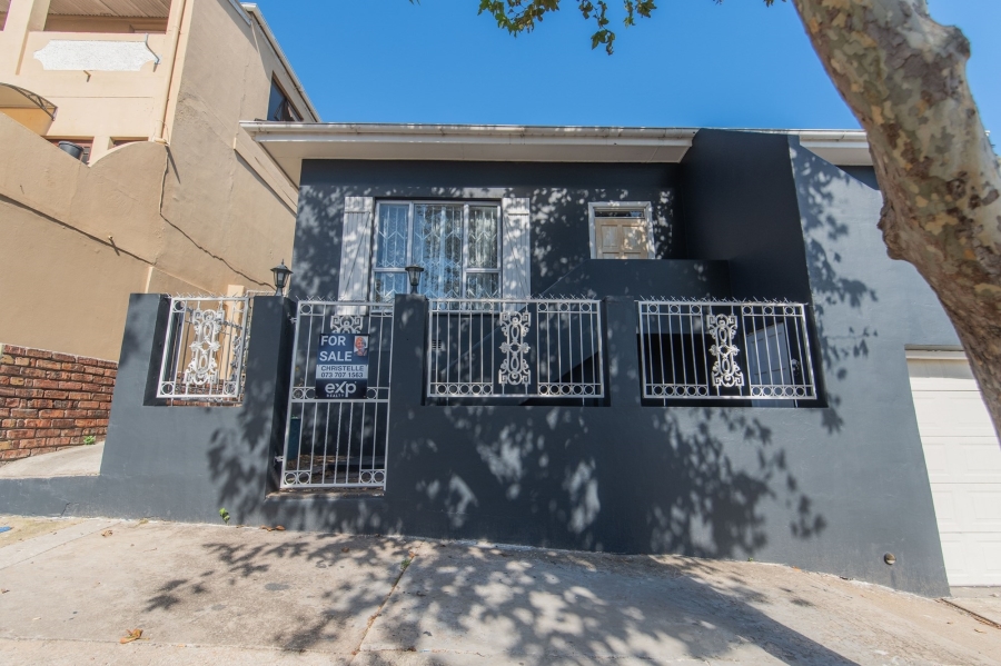 4 Bedroom Property for Sale in Richmond Hill Eastern Cape
